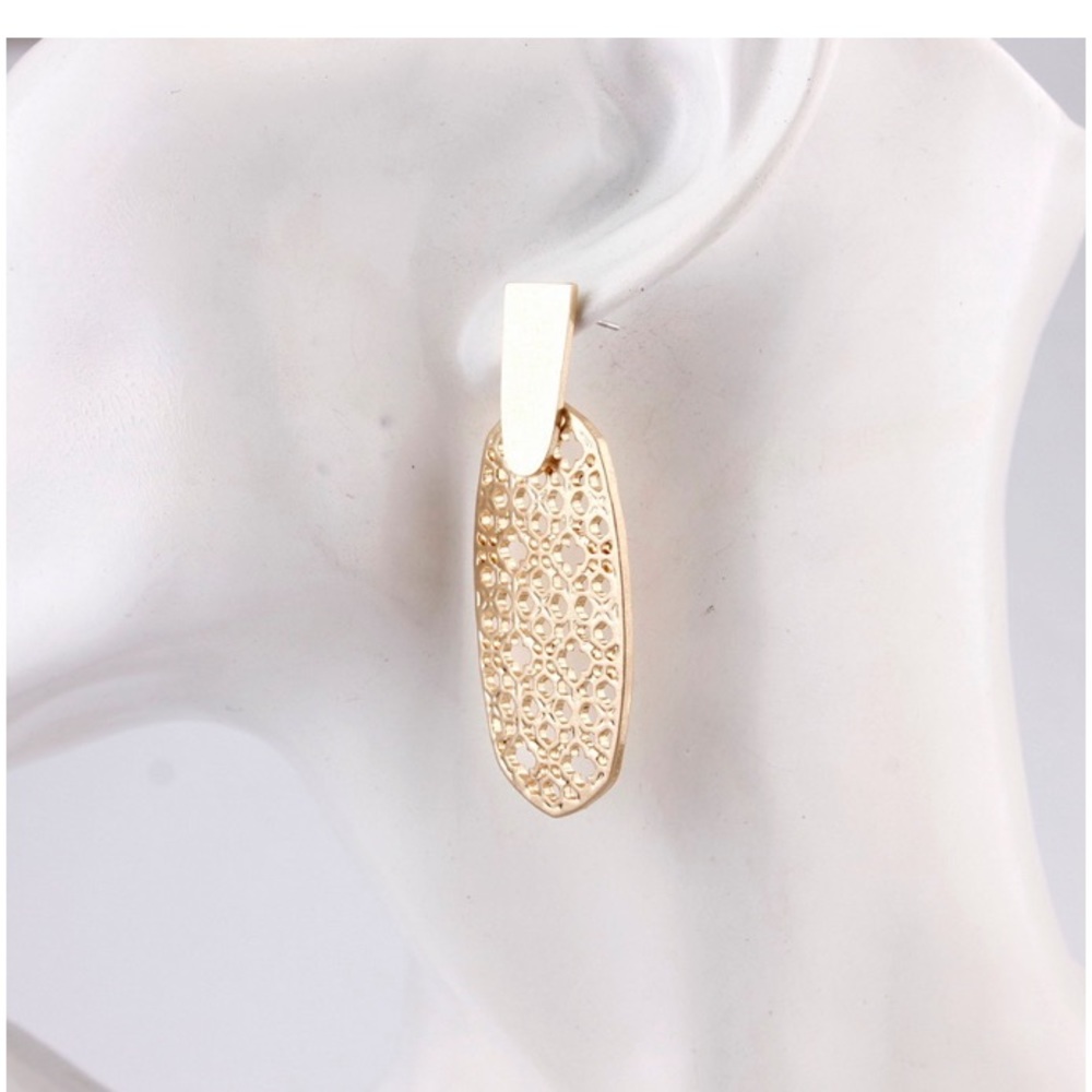 NEW Hollow Clover Filigree earrings 3 color choice - Picture 5 of 7